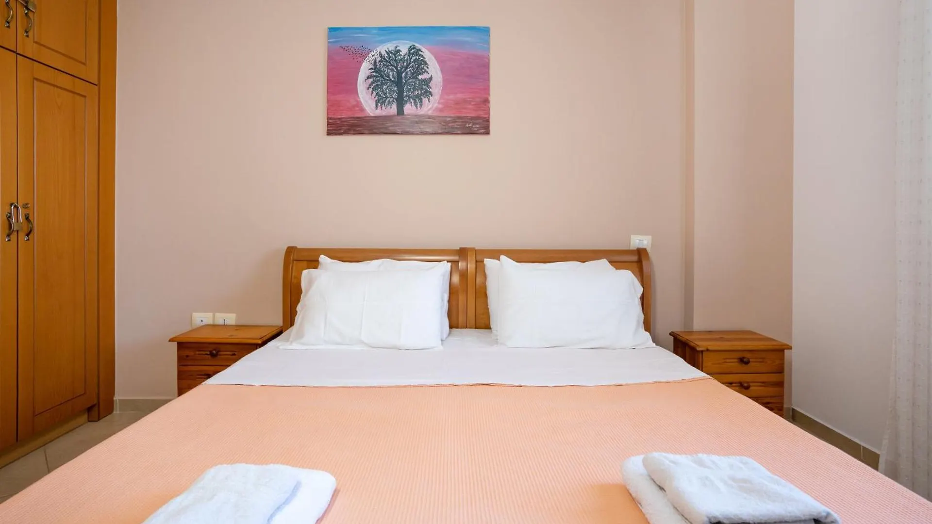Top-Floor Seaview Apartment Vlorë