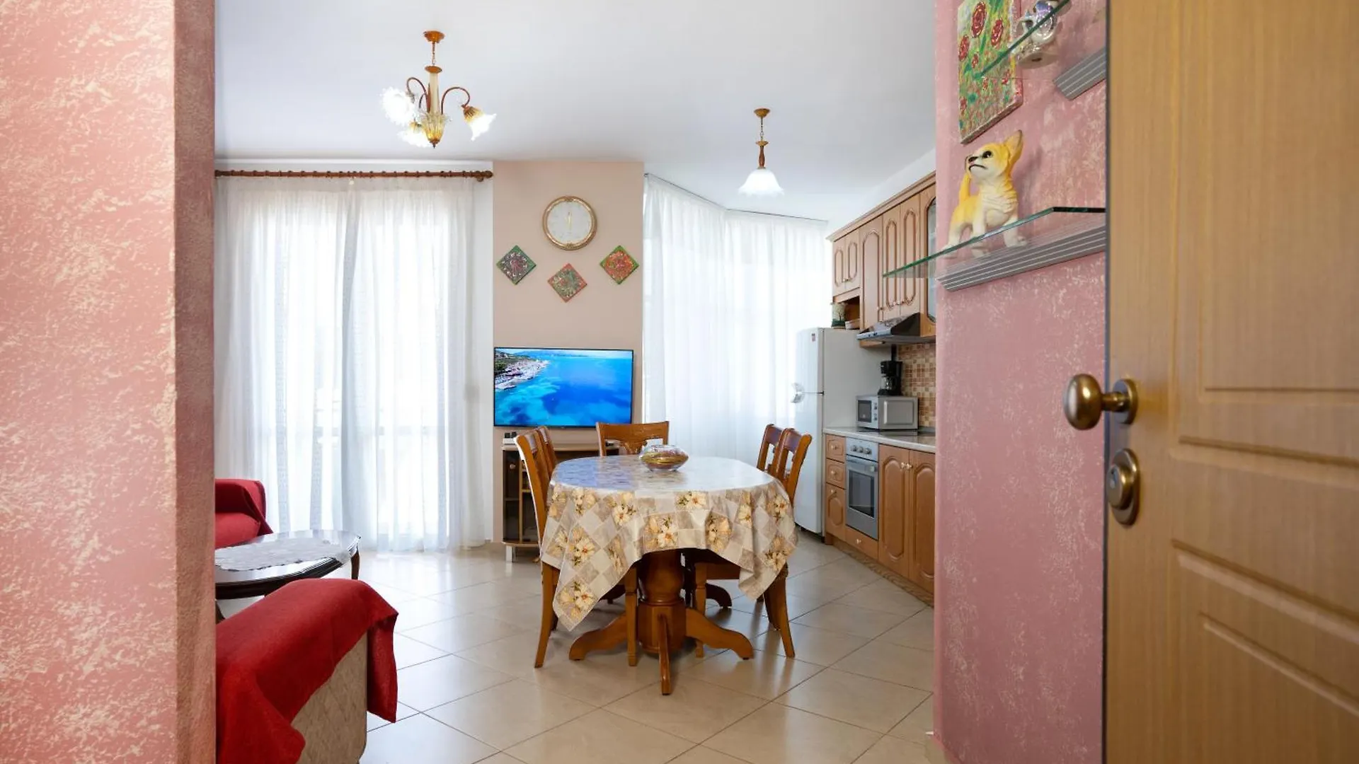 Top-Floor Seaview Apartment Vlorë